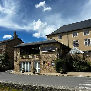 Hotel-restaurant Le Senechal 4*, Sauveterre-de-Rouergue France